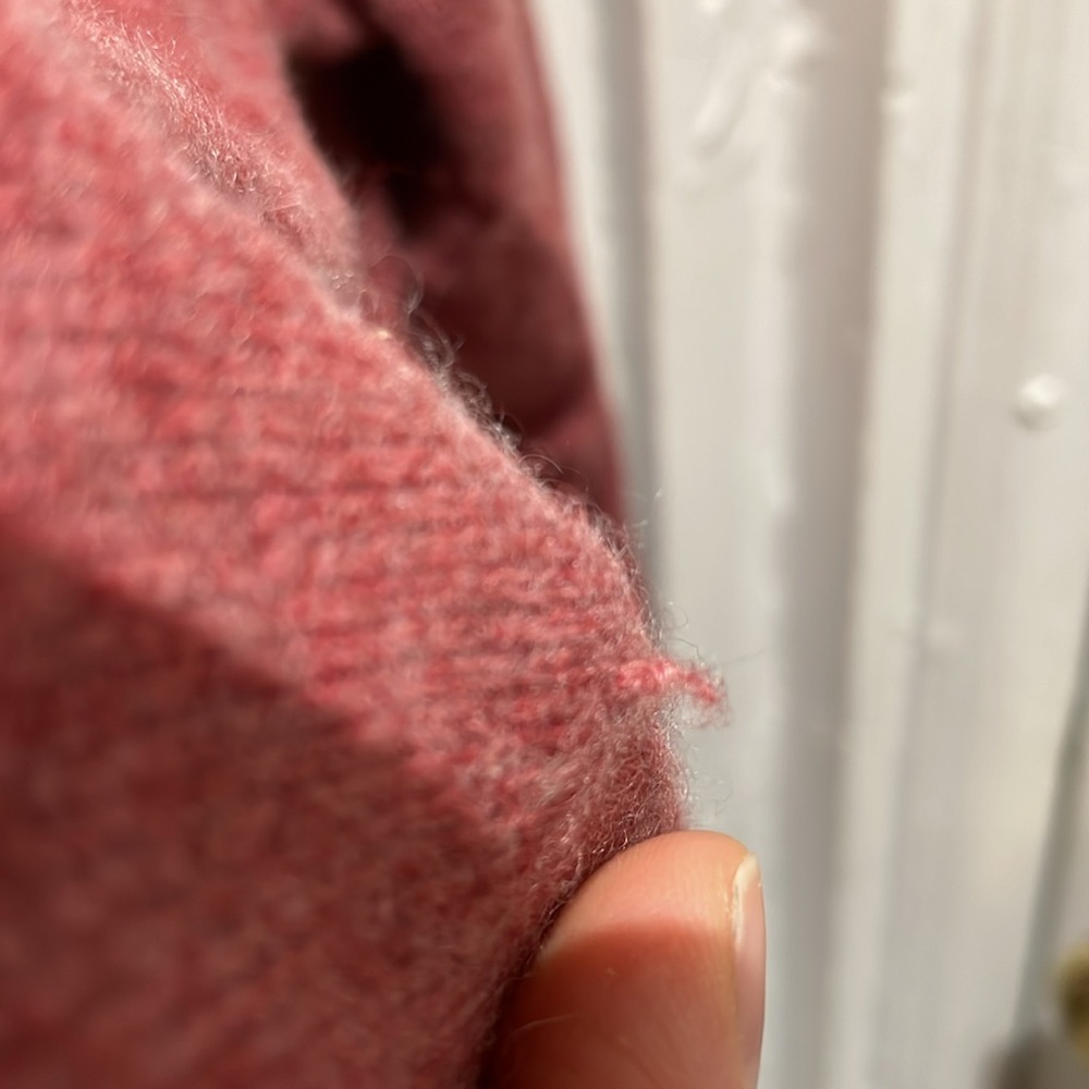 Garnet Hill 100% cashmere sweater - Picture 5 of 12